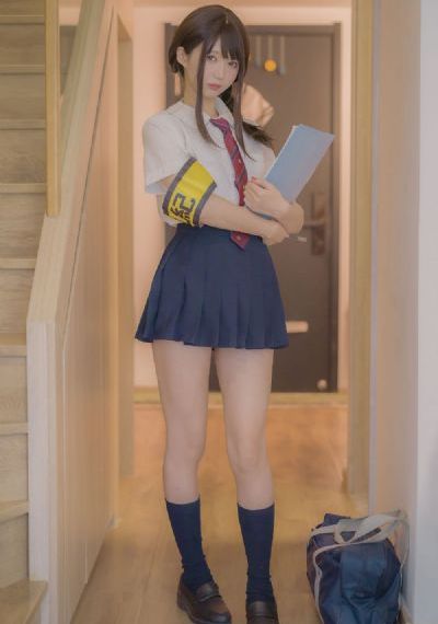 欧美美女头像可爱真人_国产剧高清在线观看