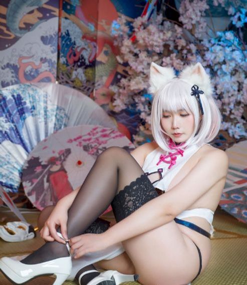 欧美15cm高跟鞋_BD韩语BD在线观看